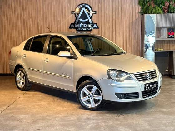 VOLKSWAGEN POLO SEDAN 1.6 MI COMFORTLINE 8V FLEX 4P AUTOMATIZADO